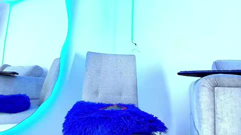 alexhotdame online show from February 5, 2025, 6:56 am