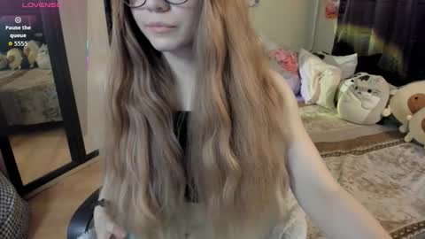 alexiamaiex online show from March 5, 2026, 3:24 am