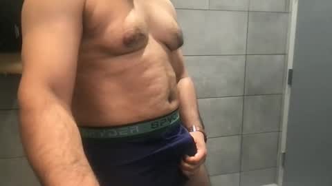 Snapshot of alexis69mm chatting on January 30, 2025, 5:52 am Alex online show from January 30, 2025, 5:52 am