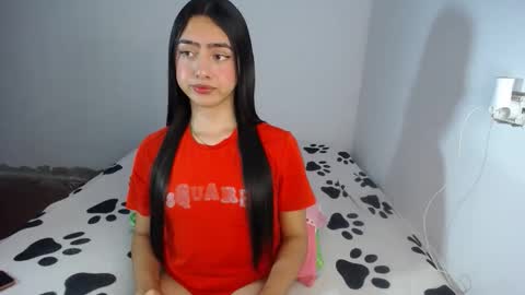Snapshot of alexis_brown11 chatting on May 4, 2026, 4:08 am -- ALEXIS -- online show from May 4, 2026, 4:08 am