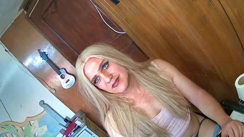 Snapshot of alexiss699 chatting on December 16, 2024, 8:05 pm alexiss699 online show from December 16, 2024, 8:05 pm