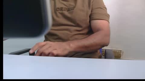 Snapshot of alexkerala84 chatting on May 21, 2026, 9:16 am alexkerala84 online show from May 21, 2026, 9:16 am