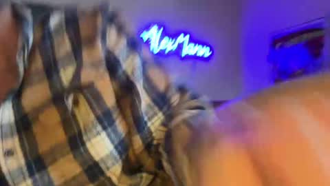 Snapshot of alexmanndickerson chatting on May 26, 2026, 11:34 pm Alex Mann online show from May 26, 2026, 11:34 pm
