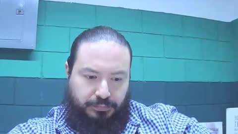 Snapshot of alextambet chatting on January 7, 2026, 12:51 pm alextambet online show from January 7, 2026, 12:51 pm