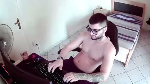 alexthepro00 online show from July 28, 2026, 11:28 am