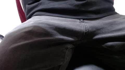 Snapshot of alextwunkk chatting on January 14, 2025, 3:57 pm Alex online show from January 14, 2025, 3:57 pm