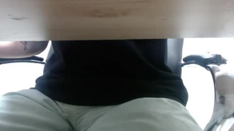 Snapshot of alextwunkk chatting on March 3, 2025, 12:48 am Alex online show from March 3, 2025, 12:48 am