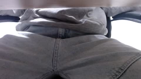 Snapshot of alextwunkk chatting on March 7, 2025, 4:24 am Alex online show from March 7, 2025, 4:24 am