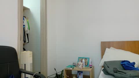 Alex online show from February 5, 2026, 6:29 am