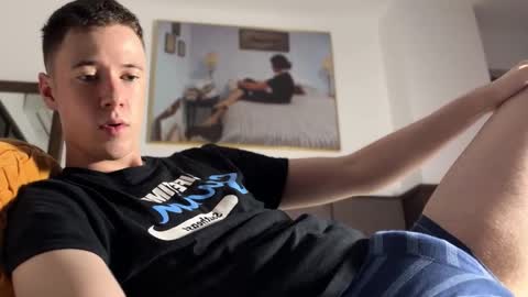 Snapshot of alexwos chatting on February 9, 2026, 8:40 am Alex online show from February 9, 2026, 8:40 am