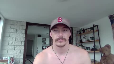 Snapshot of alexx1169 chatting on December 15, 2024, 2:08 am Alex online show from December 15, 2024, 2:08 am