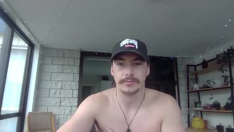 Snapshot of alexx1169 chatting on January 12, 2025, 12:18 am Alex online show from January 12, 2025, 12:18 am