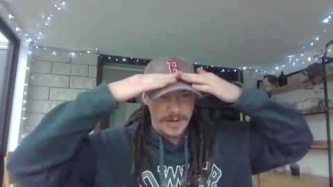 Snapshot of alexx1169 chatting on February 17, 2025, 6:09 am Alex online show from February 17, 2025, 6:09 am