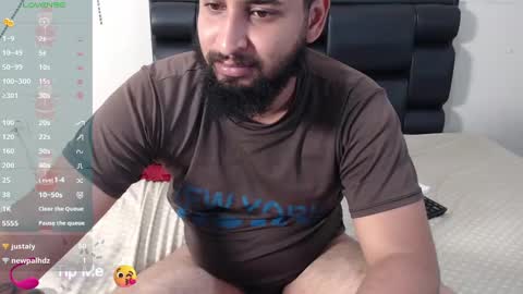 Snapshot of alexx_bbc_ chatting on January 10, 2025, 9:20 pm alexx_bbc_ online show from January 10, 2025, 9:20 pm