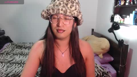 Snapshot of alexxiatouch chatting on February 15, 2026, 4:58 pm AlexxiaTouch online show from February 15, 2026, 4:58 pm