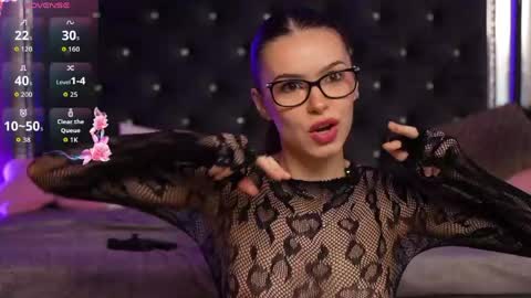 Snapshot of alexxisrae chatting on May 11, 2026, 3:12 am Alexxis Rae online show from May 11, 2026, 3:12 am