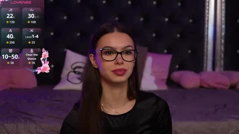 Snapshot of alexxisrae chatting on May 22, 2026, 2:51 am Alexxis Rae online show from May 22, 2026, 2:51 am
