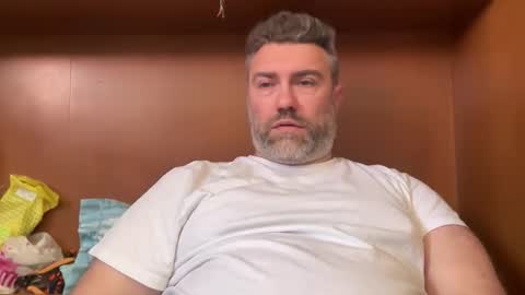 Snapshot of alfali chatting on April 26, 2026, 7:17 am alfali online show from April 26, 2026, 7:17 am