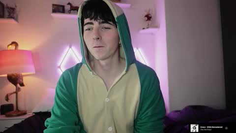 Alfie Green online show from November 26, 2025, 11:17 pm