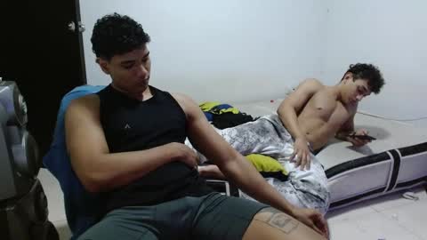 alfred_cantillo online show from November 19, 2025, 6:46 am