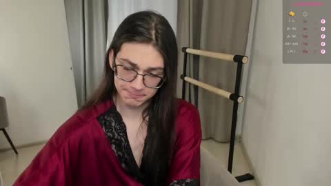 Alfreda online show from November 27, 2025, 11:23 am