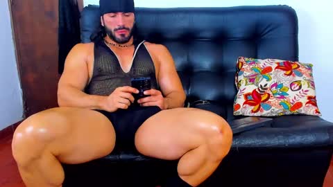 ig alfred walkerm online show from February 1, 2025, 12:58 pm