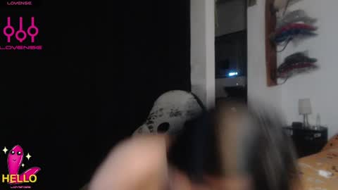 Snapshot of alguien_mas01 chatting on July 7, 2026, 4:04 am cami online show from July 7, 2026, 4:04 am