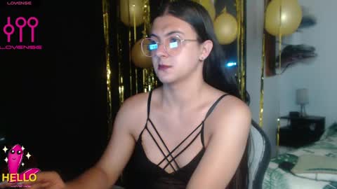 Snapshot of alguien_mas01 chatting on July 18, 2026, 12:53 pm cami online show from July 18, 2026, 12:53 pm