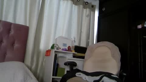 Snapshot of alia_lombardi chatting on December 2, 2024, 12:29 pm Alia      Anjali  online show from December 2, 2024, 12:29 pm