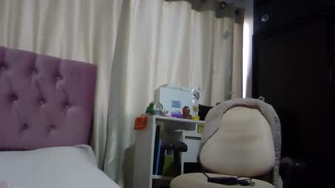 Snapshot of alia_lombardi chatting on December 11, 2024, 12:34 pm Alia      Anjali  online show from December 11, 2024, 12:34 pm