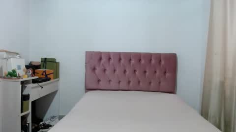 Snapshot of alia_lombardi chatting on September 30, 2025, 12:32 pm Alia      Anjali  online show from September 30, 2025, 12:32 pm