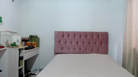 Snapshot of alia_lombardi chatting on October 17, 2025, 12:19 pm Alia      Anjali  online show from October 17, 2025, 12:19 pm