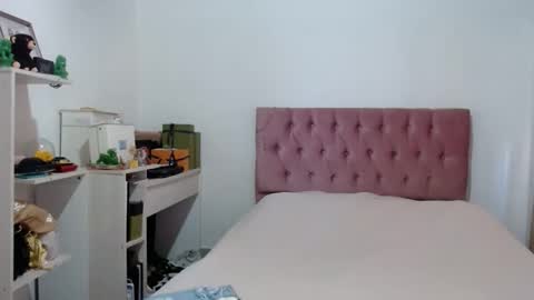 Snapshot of alia_lombardi chatting on October 22, 2025, 12:16 pm Alia      Anjali  online show from October 22, 2025, 12:16 pm