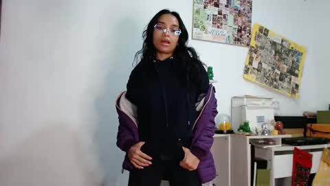 Alia      Anjali  online show from November 26, 2025, 2:29 pm