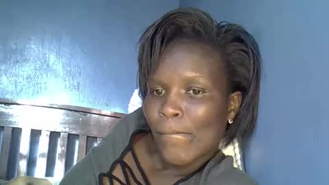 Snapshot of alic_crazy chatting on November 20, 2025, 2:06 pm alic_crazy online show from November 20, 2025, 2:06 pm