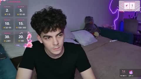 Snapshot of alice118james chatting on October 2, 2025, 6:26 pm alice and james online show from October 2, 2025, 6:26 pm