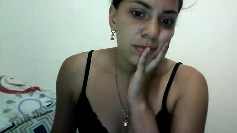 Snapshot of alice327834 chatting on June 1, 2026, 9:49 pm alice327834 online show from June 1, 2026, 9:49 pm