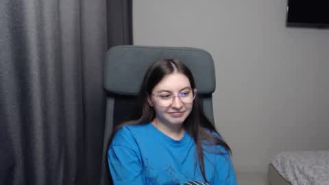 Alice online show from February 16, 2025, 11:48 pm