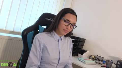 Snapshot of alice_bane chatting on February 23, 2025, 2:04 pm A R Y A  T I A online show from February 23, 2025, 2:04 pm