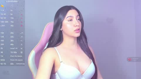 Snapshot of alice_love16 chatting on December 12, 2024, 12:16 am alice_love16 online show from December 12, 2024, 12:16 am