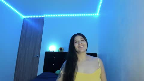 alice and amber online show from February 19, 2025, 3:39 am