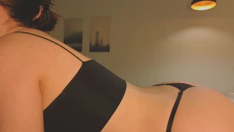 Snapshot of alice_miiiller chatting on May 21, 2026, 11:28 am Alice online show from May 21, 2026, 11:28 am