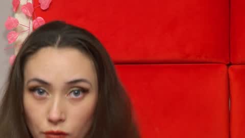 Snapshot of alice_munro chatting on January 14, 2025, 11:05 pm AliceMunro online show from January 14, 2025, 11:05 pm