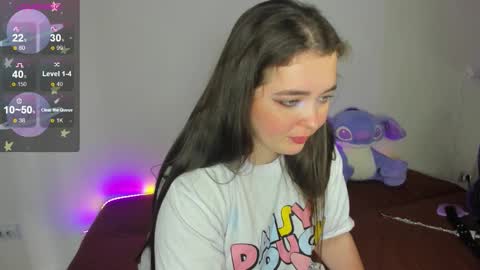 Snapshot of alice_next_door_ chatting on September 21, 2025, 10:28 am Alice online show from September 21, 2025, 10:28 am