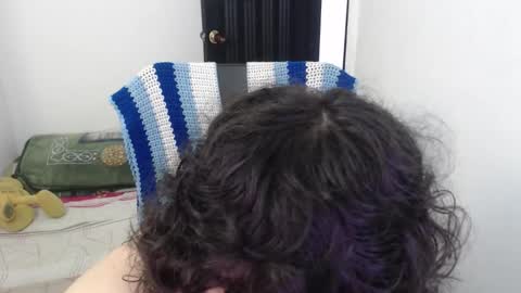 Alicia Aldara online show from February 9, 2026, 2:54 pm