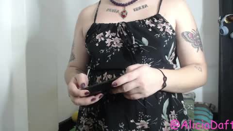 Alicia Aldara online show from April 13, 2026, 8:09 am