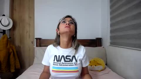 Alice shy online show from January 18, 2025, 4:48 am