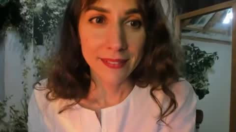 Snapshot of alice_sincere chatting on June 23, 2026, 9:13 pm Alice Love you all online show from June 23, 2026, 9:13 pm
