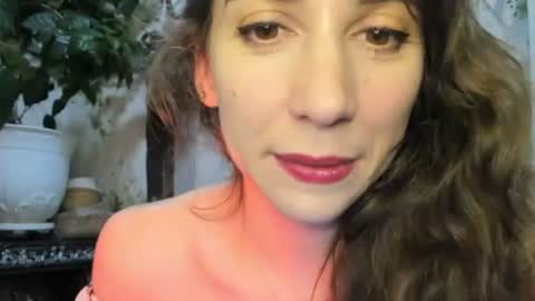 Snapshot of alice_sincere chatting on June 28, 2026, 9:10 pm Alice Love you all online show from June 28, 2026, 9:10 pm