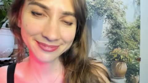 Snapshot of alice_sincere chatting on July 1, 2026, 9:14 pm Alice Love you all online show from July 1, 2026, 9:14 pm